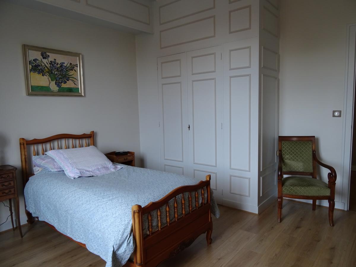 Chez Sylvie Hotel Sainte-Foy-lès-Lyon Eksteriør billede