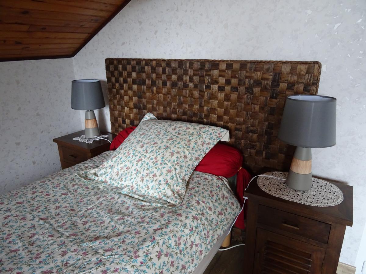 Chez Sylvie Hotel Sainte-Foy-lès-Lyon Eksteriør billede