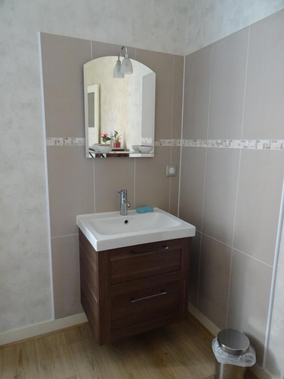 Chez Sylvie Hotel Sainte-Foy-lès-Lyon Eksteriør billede